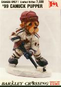 canuckpupper.JPG (6019 bytes)